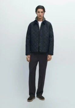 Massimo Dutti LIGH PADDING WITH CORDUROY COLLAR - Light Jacket - Dark Blue 13 Massimo Dutti LIGH PADDING WITH CORDUROY COLLAR - Light Jacket - Dark Blue -Massimo Dutti Shop ea1f662c2da04b0f90d8dc8885e0d64e