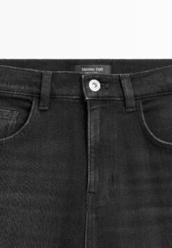 Massimo Dutti MID-RISE BELL BOTTOM - Flared Jeans - Black -Massimo Dutti Shop ea32be5821154855a6a854ffd3a93654