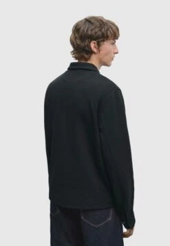 Massimo Dutti BLEND WITH POCKETS - Summer Jacket - Dark Blue 14 Massimo Dutti BLEND WITH POCKETS - Summer Jacket - Dark Blue -Massimo Dutti Shop ec5ba72f888a4291bfd1fb9eec9fc623