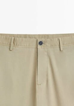 Massimo Dutti Regular Fit - Chinos - Beige -Massimo Dutti Shop ecbb70ebe8dc47c4b7e361272b8fffd8