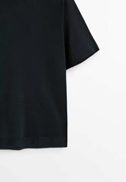 Massimo Dutti Studio - Short Sleeve - Basic T-Shirt - Blue 20 Massimo Dutti Studio - Short Sleeve - Basic T-Shirt - Blue -Massimo Dutti Shop eeea720e641940fea2f935adf435885d