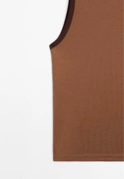 Massimo Dutti HALTER NECK WITH CONTRAST DETAIL - Top - Brown 21 Massimo Dutti HALTER NECK WITH CONTRAST DETAIL - Top - Brown -Massimo Dutti Shop ef2ae89744594640a51e868bbf097d67