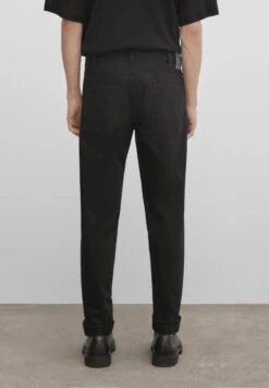 Massimo Dutti Studio - Straight Leg Jeans -Massimo Dutti Shop ef54a202ee174e7ebeea3f9969f74a9e