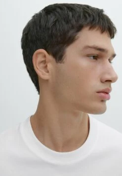 Massimo Dutti SHORT SLEEVE - Basic T-shirt - White Denim -Massimo Dutti Shop efee6609ec40480dbc130a8bba7888dc