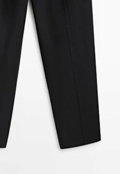 Massimo Dutti Blend Darted- Chinos - Black -Massimo Dutti Shop f073fbb954da490a8b48946c417fd51a