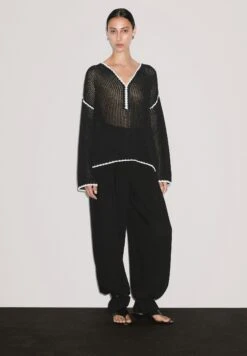 Massimo Dutti WIDE OPENWORK CROCHET - Jumper - Black