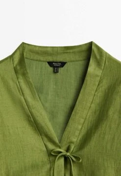 Massimo Dutti Blouse - Green 21 Massimo Dutti Blouse - Green -Massimo Dutti Shop f11f303b4ee3438cb3fc3f5300e60010