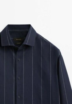 Massimo Dutti Regular Fit Wide Striped - Shirt - Dark Blue 18 Massimo Dutti Regular Fit Wide Striped - Shirt - Dark Blue -Massimo Dutti Shop f1d3cb9aeff441fa8c9ed625d5fcb122