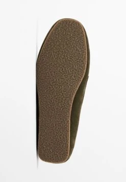 Massimo Dutti Boat Shoes - Khaki 14 Massimo Dutti Boat Shoes - Khaki -Massimo Dutti Shop f1dba3e9e4ee4f5db684afa9456fa5f9