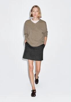 Massimo Dutti SHORT WITH ZIP FASTENING - Mini Skirt - Grey