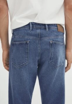 Massimo Dutti Stonewash - Slim Fit Jeans - Blue -Massimo Dutti Shop f3bee6c094c4413babcadeacbb470adc