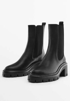 Massimo Dutti With Track - Classic Ankle Boots - Black -Massimo Dutti Shop f3e2b290093342d6ac914d3154ec5724