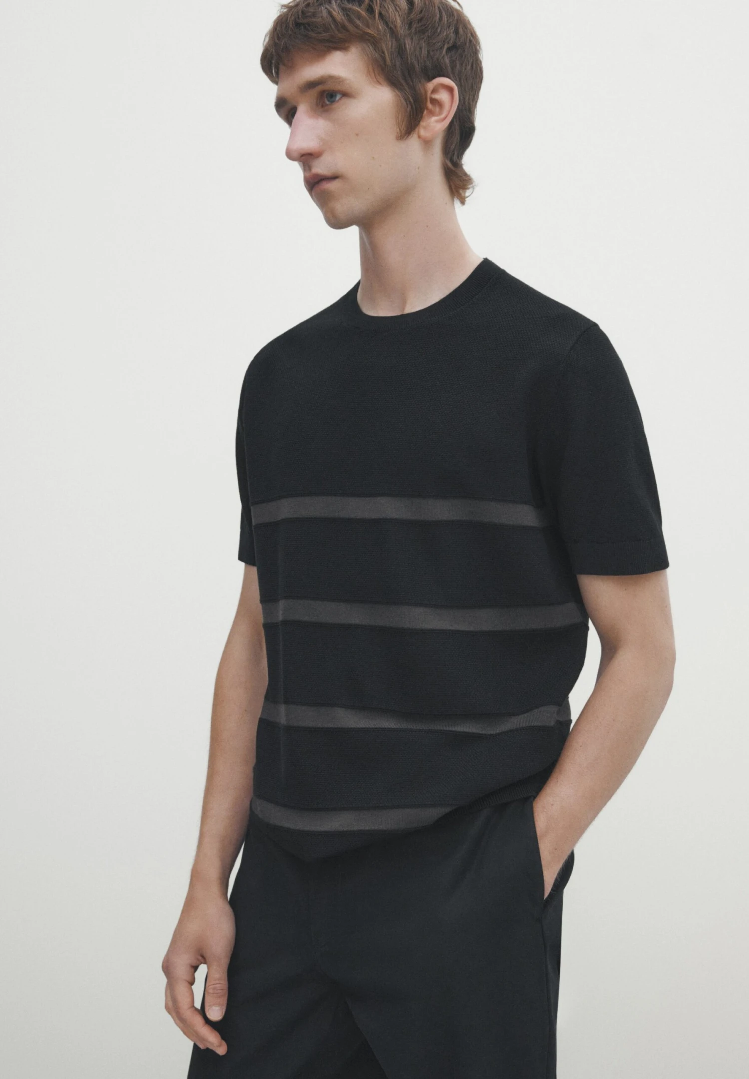 Massimo Dutti Stripe Textured - Print T-Shirt - Black 3 Massimo Dutti Stripe Textured - Print T-Shirt - Black