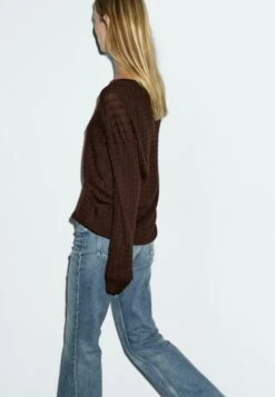 Massimo Dutti V-NECK WITH BRAIDED DETAIL - Jumper - Mottled Dark Brown 17 Massimo Dutti V-NECK WITH BRAIDED DETAIL - Jumper - Mottled Dark Brown -Massimo Dutti Shop f480b88346044af5b6e060a1f1d53eb6