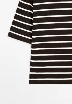 Massimo Dutti STRIPED BOXY FIT - Print T-shirt - Mottled Brown -Massimo Dutti Shop f4aea245d73749e08e2b6bf4323a5cfe