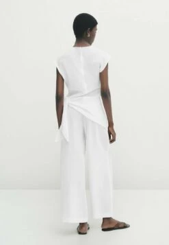 Massimo Dutti With Chest Detail Limited Edition - Blouse - White 15 Massimo Dutti With Chest Detail Limited Edition - Blouse - White -Massimo Dutti Shop f4d984c090da459caa78bdf384d02135