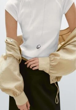 Massimo Dutti SHORT RAGLAN SLEEVES - Basic T-shirt - White -Massimo Dutti Shop f50a7b9928ab40288dbfe95c6c782079