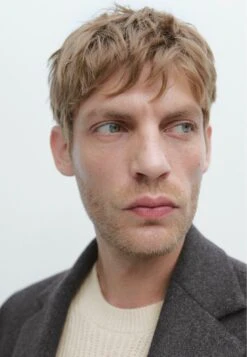 Massimo Dutti LONG WITH LAPEL COLLAR - Classic Coat - Dark Grey -Massimo Dutti Shop f565efb8ea6441af95948f73f4e79e5d