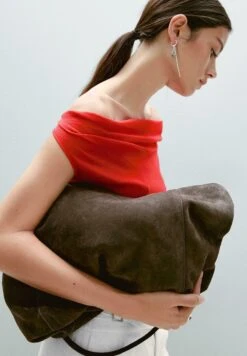 Massimo Dutti DRAPED NECKLINE - Top - Red 14 Massimo Dutti DRAPED NECKLINE - Top - Red -Massimo Dutti Shop f570faf6dc4945d49f6576e455baa945