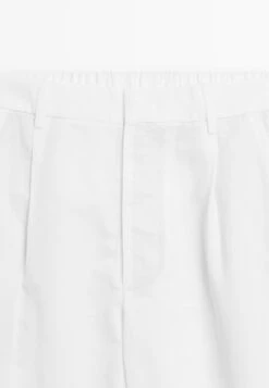Massimo Dutti BALLOON FIT WITH DOUBLE DARTS - Trousers - White -Massimo Dutti Shop f576f180a3614ac1984dd0dc2faff022