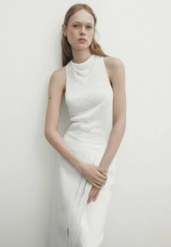 Massimo Dutti With Embroidery Detail- Wrap Skirt - White 14 Massimo Dutti With Embroidery Detail- Wrap Skirt - White -Massimo Dutti Shop f5e94c14c59b4b129caf4f00f81d58c7