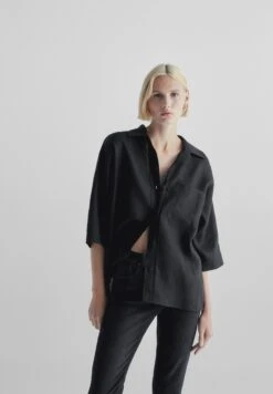 Massimo Dutti Mid-Waist - Slim Fit Jeans - Black -Massimo Dutti Shop f5fd7bfdfb474c3bae907474a84db2dd