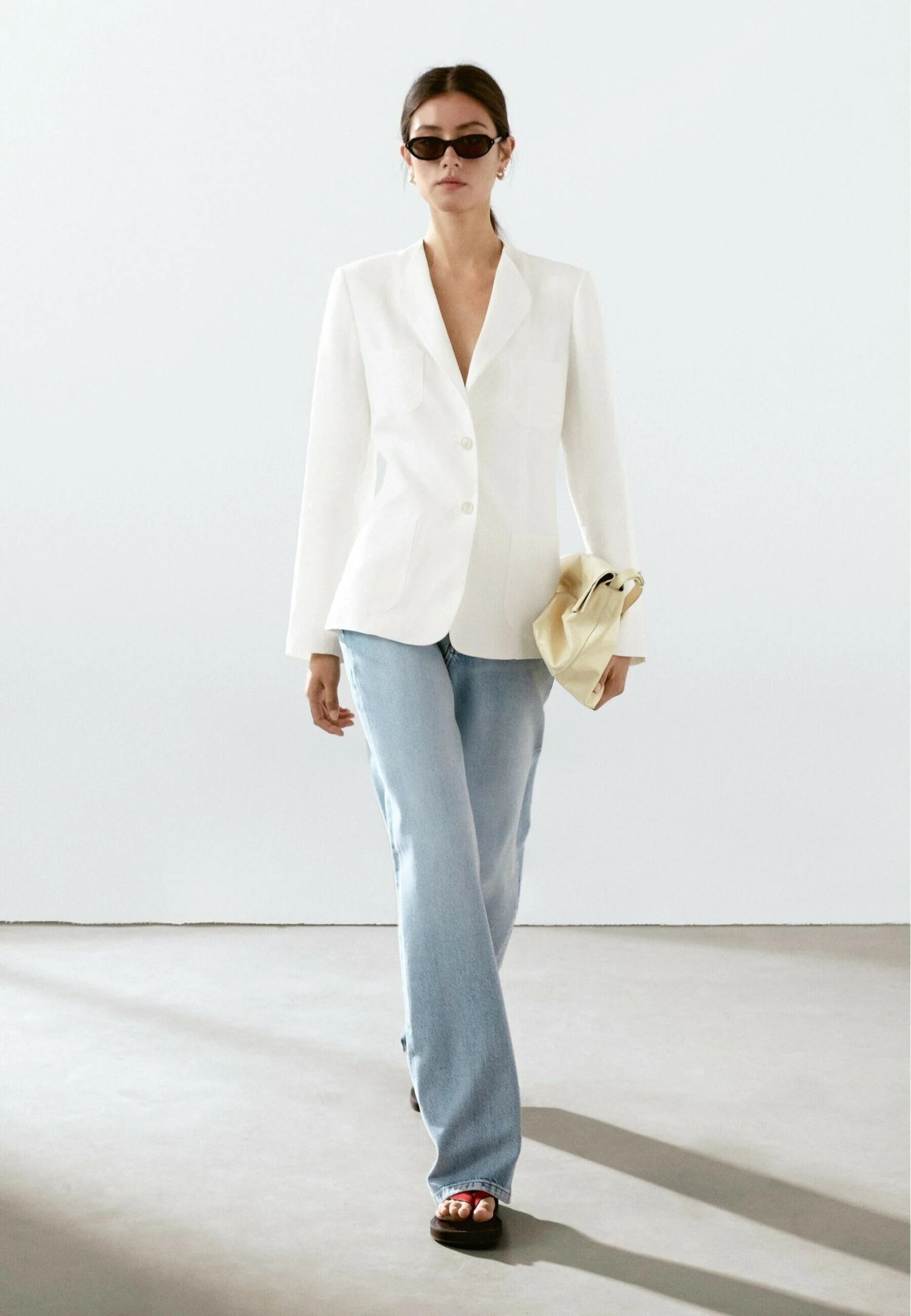 Massimo Dutti BUTTONED LAPEL COLLAR - Blazer - WHITE 4 Massimo Dutti BUTTONED LAPEL COLLAR - Blazer - WHITE - Image 2