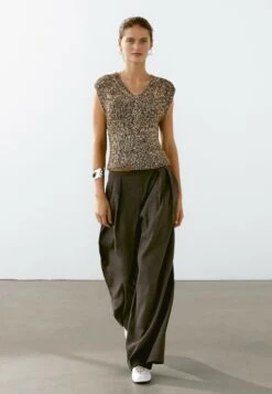 Massimo Dutti MOULINÉ V-NECK - Top - Dark Brown