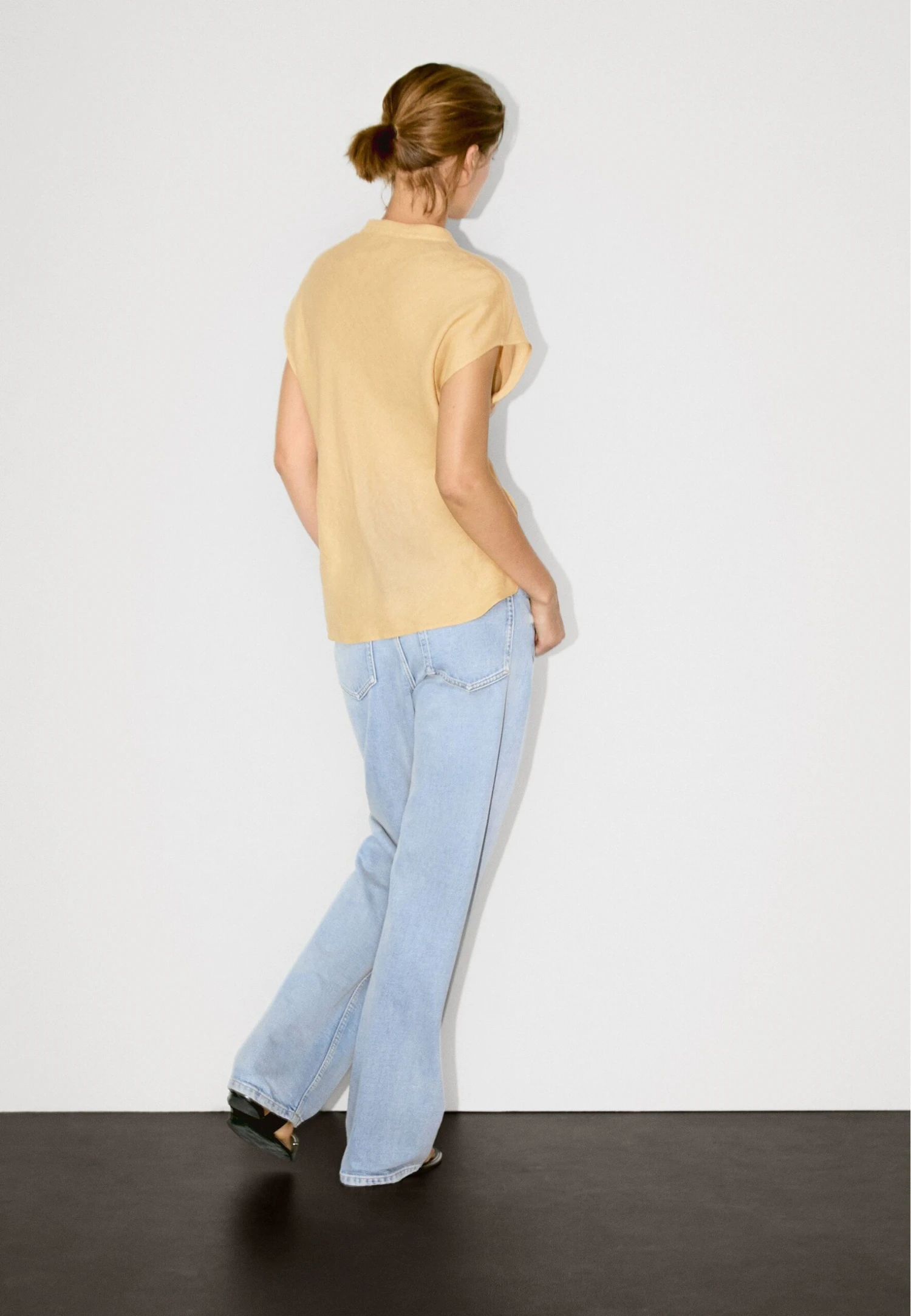 Massimo Dutti FLOWING OPEN NECK - Blouse - Beige 5 Massimo Dutti FLOWING OPEN NECK - Blouse - Beige - Image 3