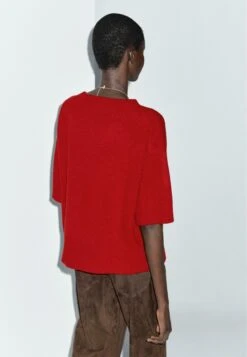 Massimo Dutti CREW NECK - Basic T-shirt - Red -Massimo Dutti Shop f81c618922ac4d7b9d1c423e4a4c6b57