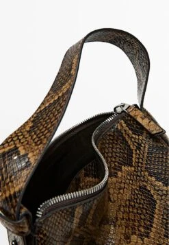 Massimo Dutti SMALL ANIMAL SHOULDER - Handbag - Dark Brown -Massimo Dutti Shop f8a8056669c848759a701585ddd76b2d