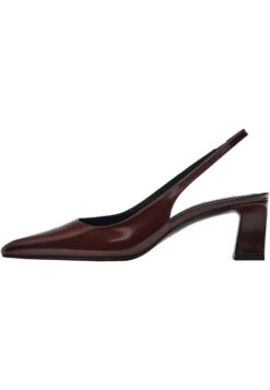 Massimo Dutti Classic Heels - Classic Heels