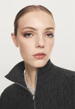 Massimo Dutti HIGH NECK WITH ZIP - Jumper - Grey -Massimo Dutti Shop f93a14a5c2694f15a64d247bcca16fa7