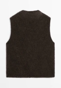 Massimo Dutti SLEEVELESS CREW NECK WITH BUTTONS - Waistcoat - Mottled Dark Brown 14 Massimo Dutti SLEEVELESS CREW NECK WITH BUTTONS - Waistcoat - Mottled Dark Brown -Massimo Dutti Shop f966a7891bd044d38ae09319eee53f29