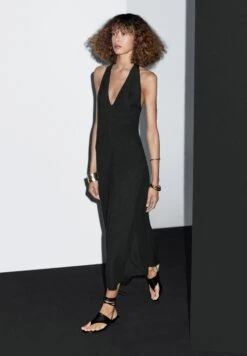 Massimo Dutti HALTER MIDI WITH LOW-CUT BACK - Cocktail Dress / Party Dress - Black -Massimo Dutti Shop f986a8e8960e403da7f4f7d5e0c13e9a