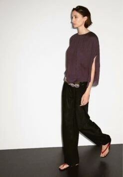 Massimo Dutti SHORT DOUBLE-LAYER CAPE - Blouse - Mottled Lilac 14 Massimo Dutti SHORT DOUBLE-LAYER CAPE - Blouse - Mottled Lilac -Massimo Dutti Shop f989706344024a7b8fdfbb1888c1bd5a