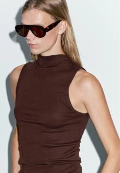 Massimo Dutti FITTED FUNNEL NECK - Top - Bordeaux 14 Massimo Dutti FITTED FUNNEL NECK - Top - Bordeaux -Massimo Dutti Shop f9dc061951cc4611b5e20c636ea763da