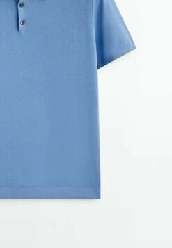 Massimo Dutti Kurzärmeliger - Polo Shirt - Light Blue Denim -Massimo Dutti Shop fb40b5c2c9cb4d55b80e67f37291a7fe