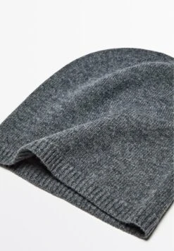 Massimo Dutti FINE - Beanie - Sand -Massimo Dutti Shop fb94731de2fd446285ef4ded55f28e9a 2