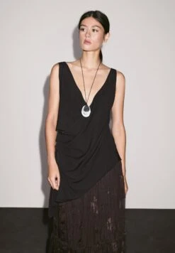 Massimo Dutti LONG PLEATED WITH EMBROIDERED DETAIL - Maxi Skirt - Dark Brown -Massimo Dutti Shop fbf6099188094f5090c4dfc3b1e20eb5