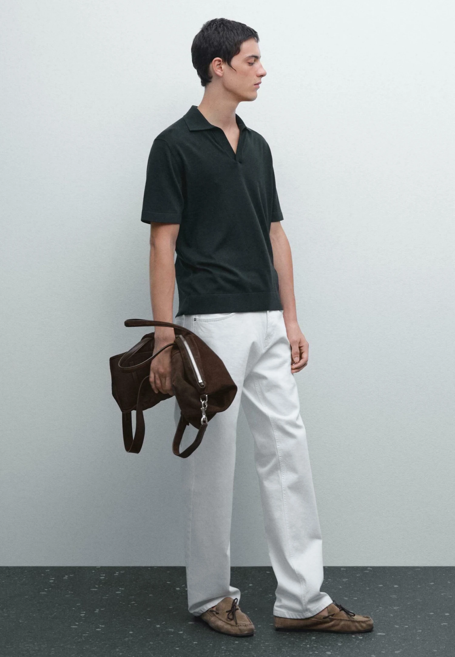 Massimo Dutti FINE V-NECK WITH SHORT SLEEVE - Polo Shirt - Dark Blue 4 Massimo Dutti FINE V-NECK WITH SHORT SLEEVE - Polo Shirt - Dark Blue - Image 2