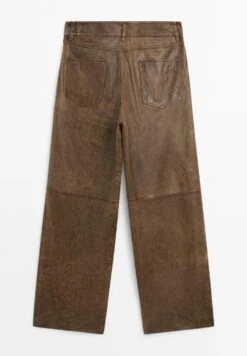 Massimo Dutti DISTRESSED NAPPA FINISH WITH WORN EFFECT - Leather Trousers - Dark Brown 14 Massimo Dutti DISTRESSED NAPPA FINISH WITH WORN EFFECT - Leather Trousers - Dark Brown -Massimo Dutti Shop fe2b574e06b24c3c8d0fe6d574661f37