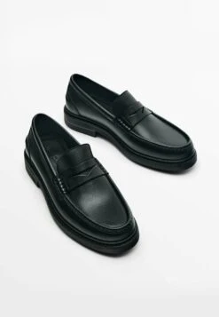 Massimo Dutti Loafers - Slip-Ons - Black -Massimo Dutti Shop fee3b5b9d56849e0bde40298ed80fd41