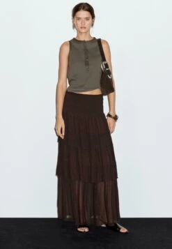 Massimo Dutti SLEEVELESS ROUND BUTTONED NECK - Top - Khaki -Massimo Dutti Shop fef5855e9481438a9a77737b2b60dad4