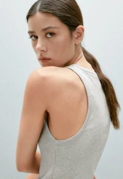 Massimo Dutti ROUND NECK WITH SHIMMERY DETAIL - Top - Silver-coloured -Massimo Dutti Shop ff45a2e1fcd84e2b84da64125d719d8b