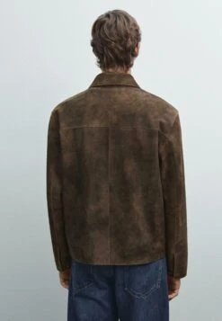 Massimo Dutti SUEDE FINISH WITH SIDE POCKETS - Leather Jacket - Dark Brown 12 Massimo Dutti SUEDE FINISH WITH SIDE POCKETS - Leather Jacket - Dark Brown -Massimo Dutti Shop ff532038f33e41ecb7a6b3401560314f