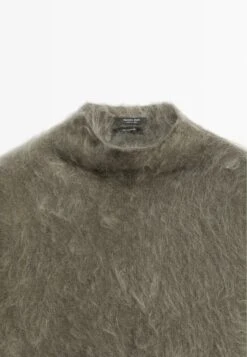 Massimo Dutti BRUSHED FINISH CAPE - Jumper - Mottled Dark Green -Massimo Dutti Shop ff5e7bb73ff94b1bb0be0524d0f6765a